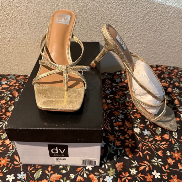 Dolce Vita Shoes - Dolce Vita DV Zini Gold Shimmer Kitten Heels Sandals BNIB Size 10